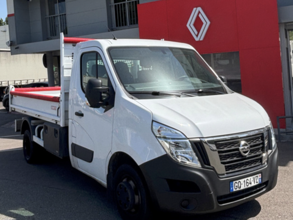 NISSAN NV400 BENNE