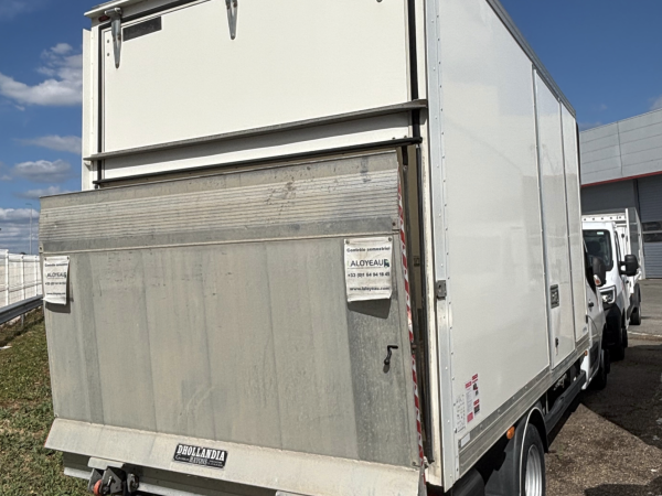 RENAULT MASTER CAISSE