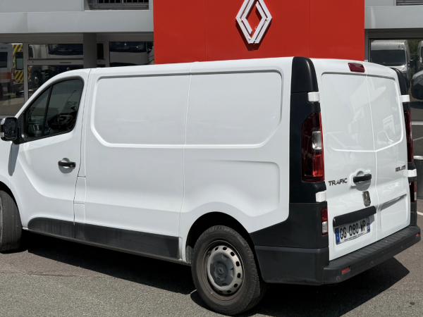 RENAULT TRAFIC FOURGON
