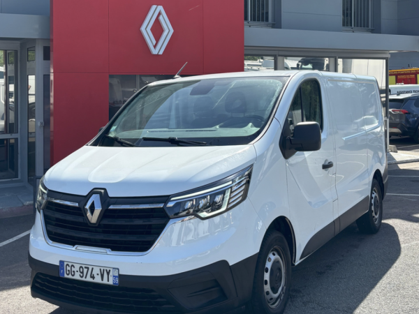 RENAULT TRAFIC FOURGON