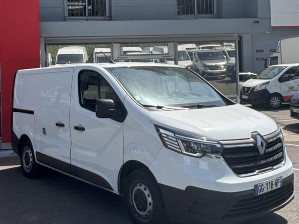 RENAULT TRAFIC FOURGON L1H1