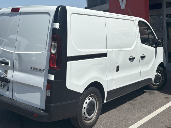 RENAULT TRAFIC FOURGON L1H1