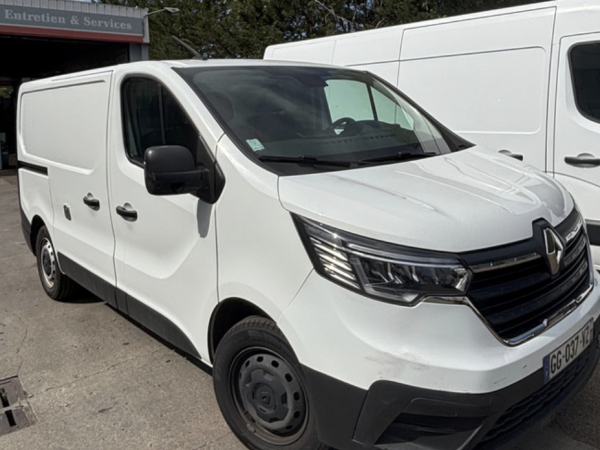RENAULT TRAFIC FOURGON L1H1